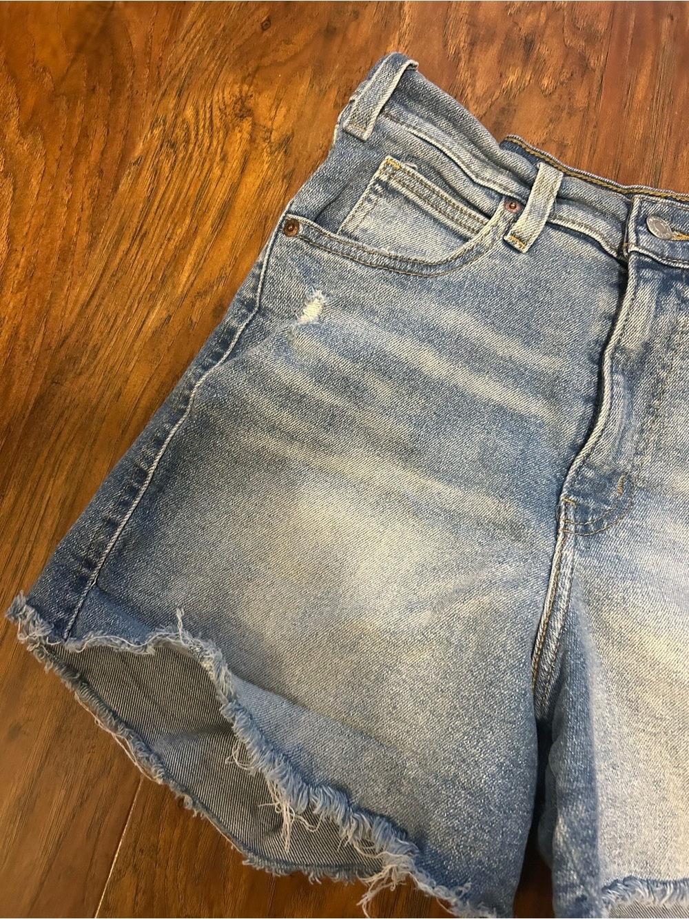 Denim Cutoff Shorts Levi Strauss Frayed Hem Distressed Festival Concert Western - Picture 2 of 8